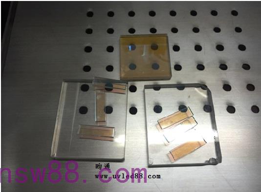 UV固化箱在光学棱镜批量固化的应用